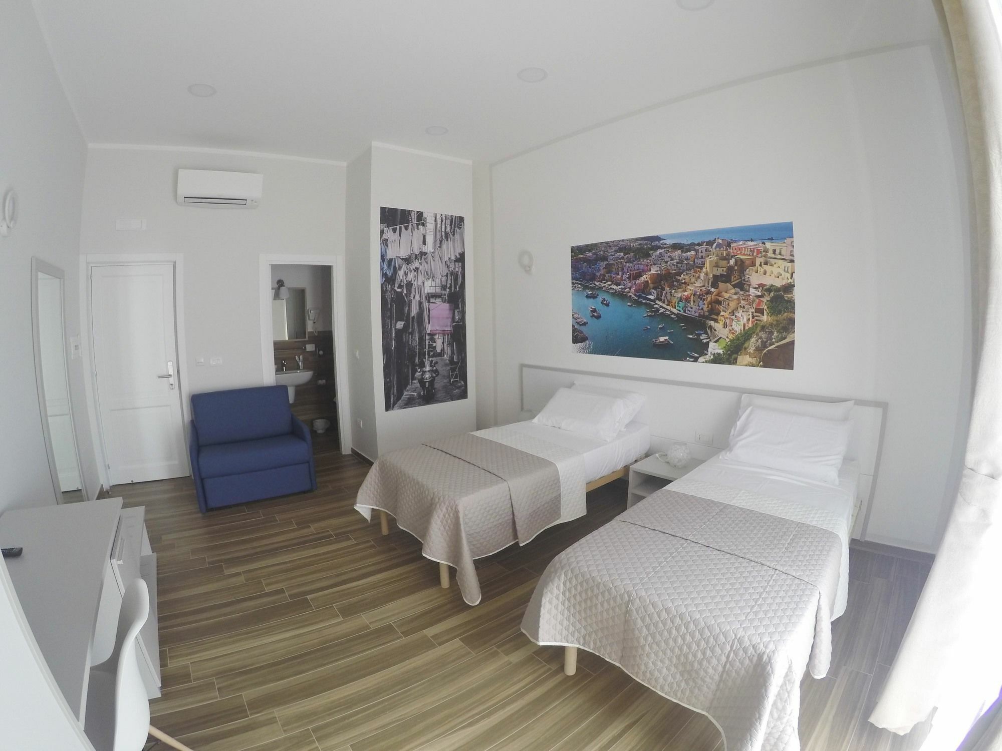 נאפולי Rooms Stazione Centrale מראה חיצוני תמונה