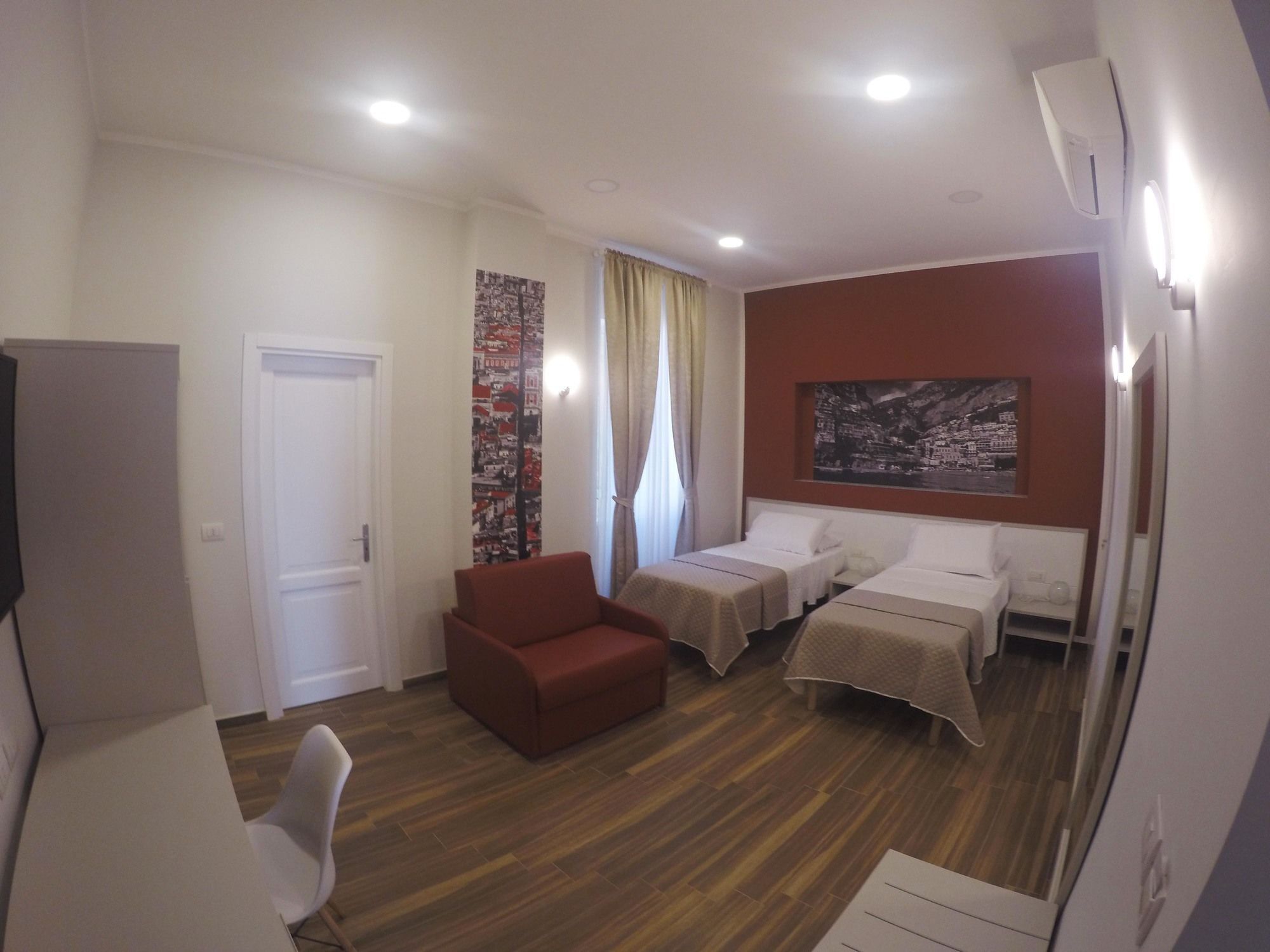 נאפולי Rooms Stazione Centrale מראה חיצוני תמונה